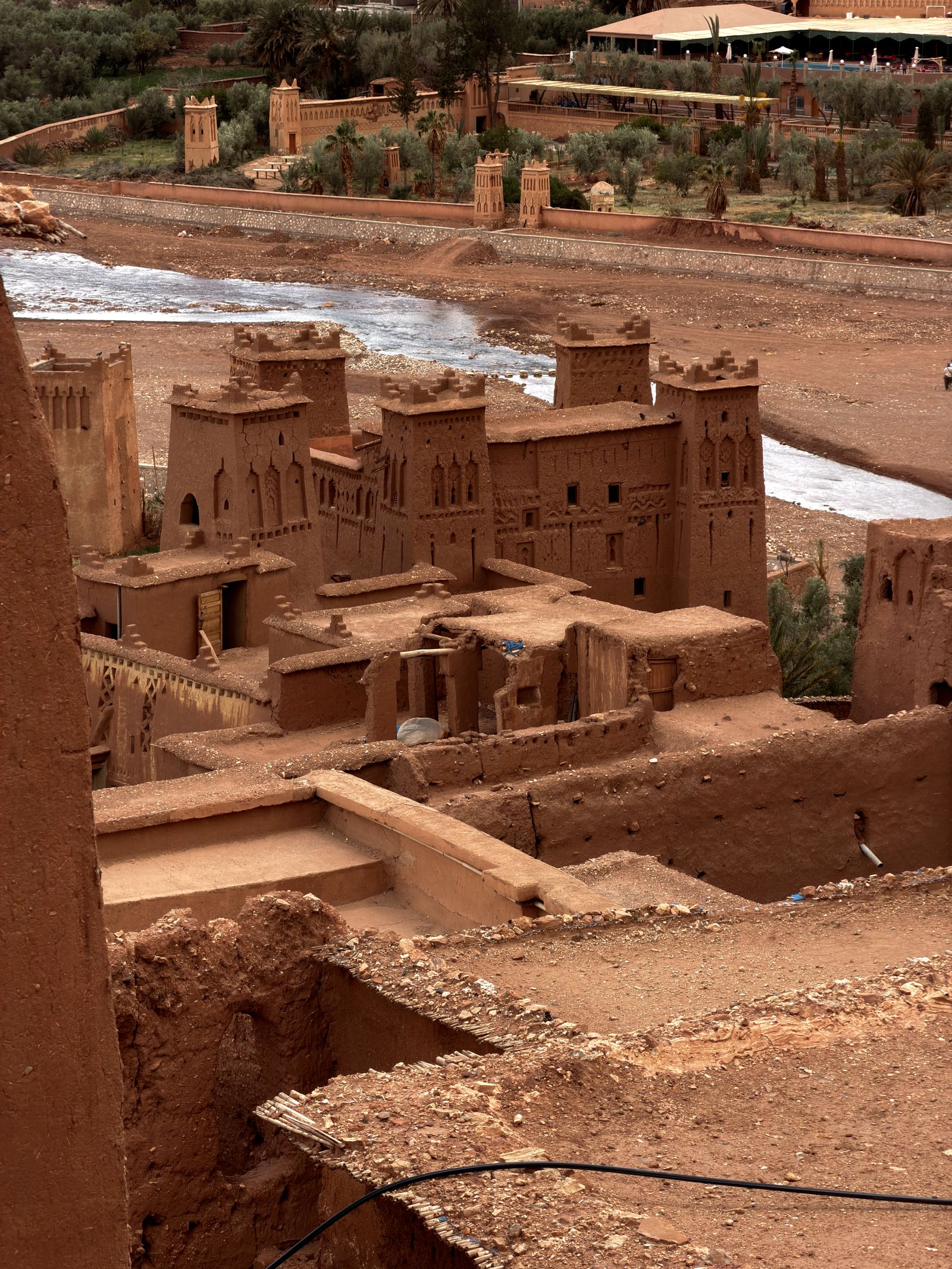 Kasbah Ait Ben Haddou vista desde el otro lado del río, Marruecos
