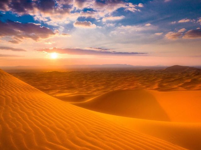 Erg Chebbi sand dunes in the Sahara desert near Merzouga, Morocco